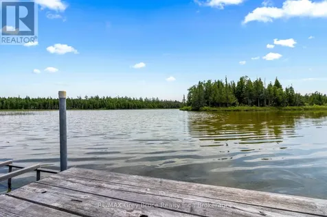 12 Scugog Lane Northern Bruce Peninsula ON N0H 2R0