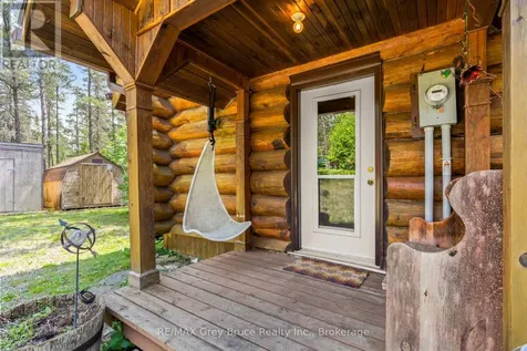 12 Scugog Lane Northern Bruce Peninsula ON N0H 2R0