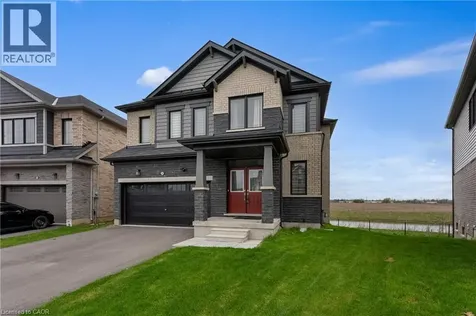 229 Vanilla Trail Thorold ON L2V 0L3