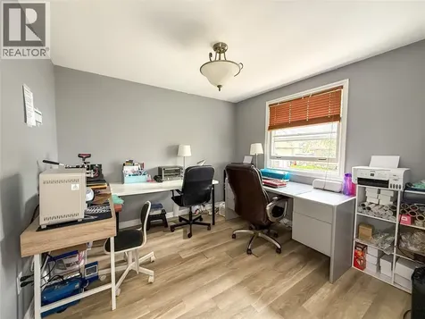 1508 Len Avenue Sarnia ON N7S 3N1