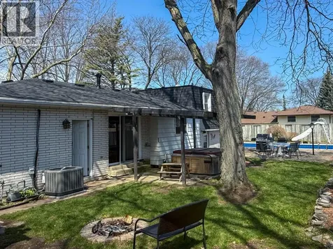 1508 Len Avenue Sarnia ON N7S 3N1