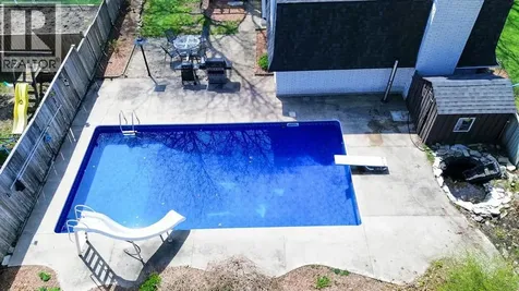 1508 Len Avenue Sarnia ON N7S 3N1