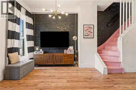 158 Hunter Street East Hamilton ON L8N 1M7