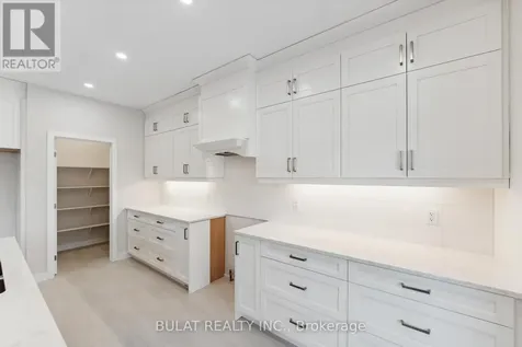 1359 Kitchener Avenue Ottawa ON K1V 6W2