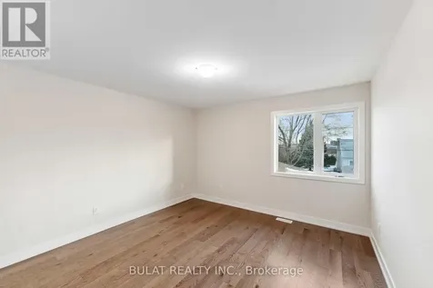 1359 Kitchener Avenue Ottawa ON K1V 6W2