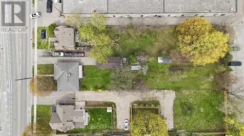 113 North Park Street Brantford ON N3R 4K3