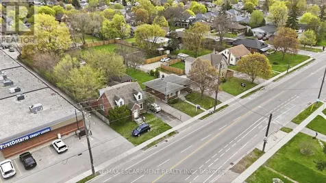 113 North Park Street Brantford ON N3R 4K3