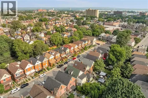 39 Fairleigh Avenue North Hamilton ON L8L 6H1