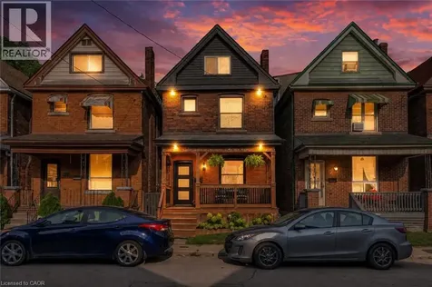 39 Fairleigh Avenue North Hamilton ON L8L 6H1