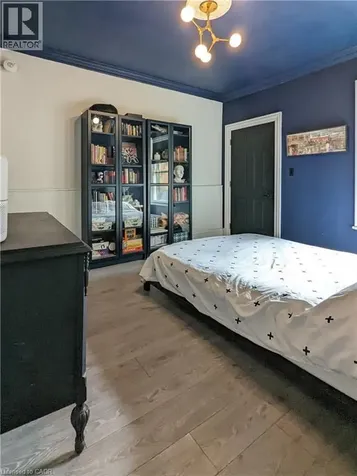 158 Hunter Street East Hamilton ON L8N 1M7