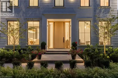 46 Second Street Oakville ON L6J 3T2