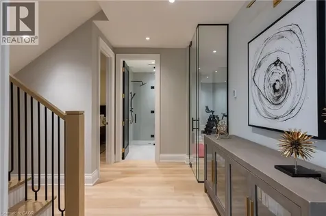 46 Second Street Oakville ON L6J 3T2