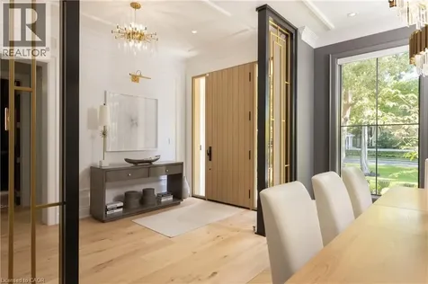 46 Second Street Oakville ON L6J 3T2