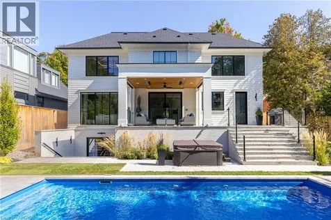 46 Second Street Oakville ON L6J 3T2
