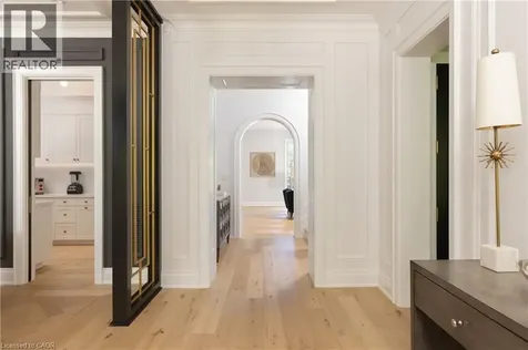 46 Second Street Oakville ON L6J 3T2