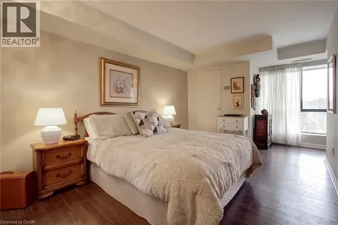 1400 Dixie Road Mississauga ON L5E 3E1