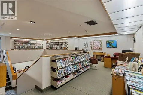 1400 Dixie Road Mississauga ON L5E 3E1