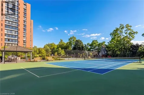 1400 Dixie Road Mississauga ON L5E 3E1