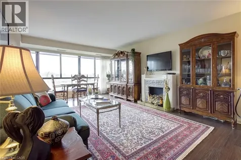 1400 Dixie Road Mississauga ON L5E 3E1