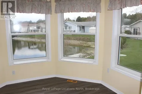 4 St. James Place Wasaga Beach ON L9Z 3A8