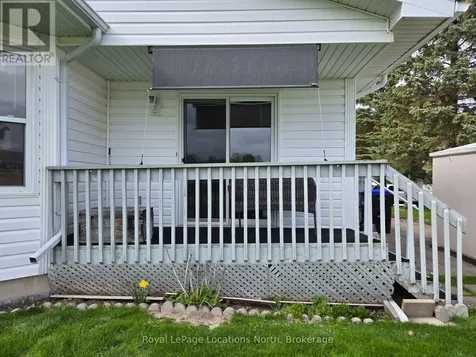 4 St. James Place Wasaga Beach ON L9Z 3A8