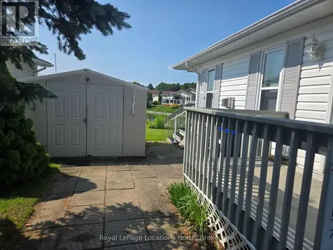 4 St. James Place Wasaga Beach ON L9Z 3A8