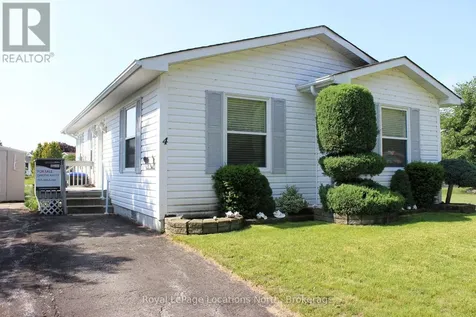 4 St. James Place Wasaga Beach ON L9Z 3A8