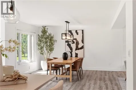 26 Weneil Drive Freelton ON L8B 0Z6