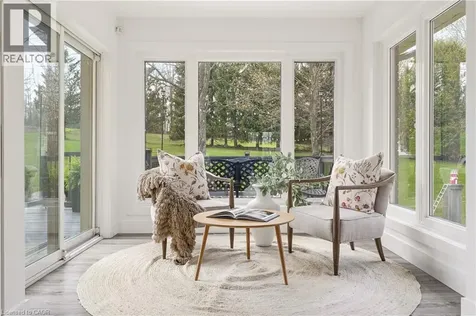 26 Weneil Drive Freelton ON L8B 0Z6