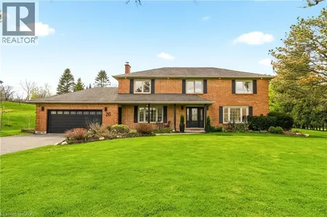 26 Weneil Drive Freelton ON L8B 0Z6