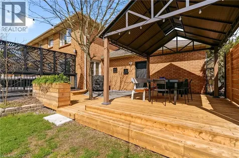 26 Weneil Drive Freelton ON L8B 0Z6