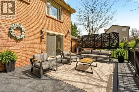 26 Weneil Drive Freelton ON L8B 0Z6