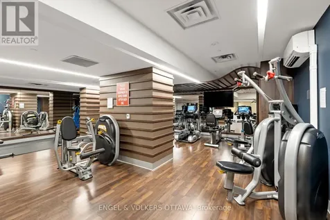 1035 Bank Street Ottawa ON K1S 5K3