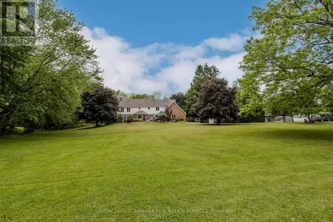 331 Lanark Street Haldimand ON N3W 1G3