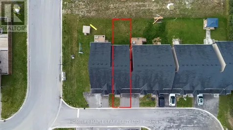 104 Delphi Court Blue Mountains ON N0H 1J0