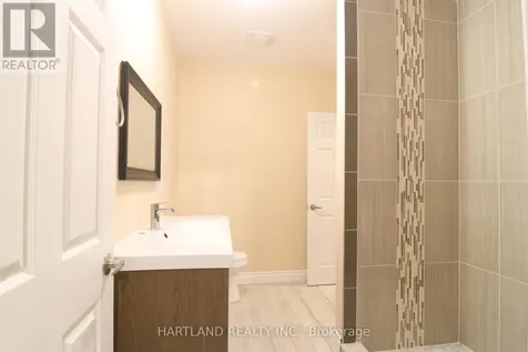 22 Berkely Street Wasaga Beach ON L9Z 2N6
