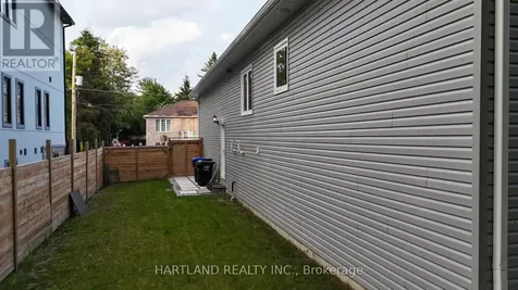 22 Berkely Street Wasaga Beach ON L9Z 2N6
