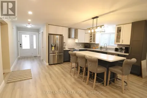 22 Berkely Street Wasaga Beach ON L9Z 2N6