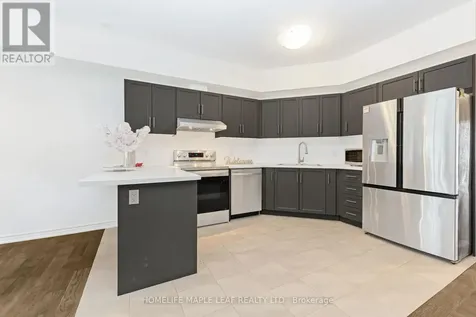 104 Delphi Court Blue Mountains ON N0H 1J0