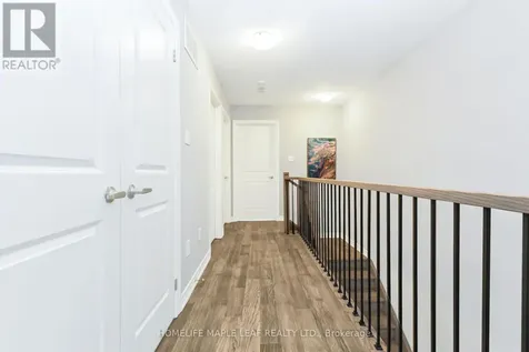 104 Delphi Court Blue Mountains ON N0H 1J0