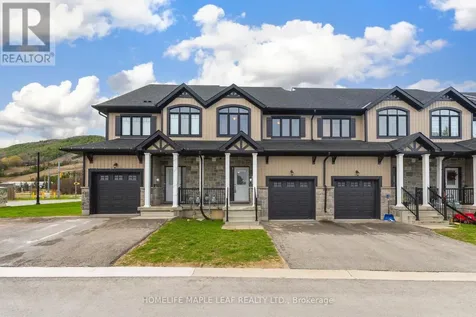 104 Delphi Court Blue Mountains ON N0H 1J0
