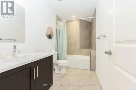 104 Delphi Court Blue Mountains ON N0H 1J0