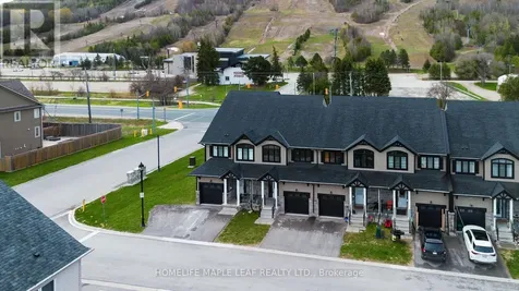 104 Delphi Court Blue Mountains ON N0H 1J0