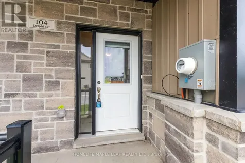 104 Delphi Court Blue Mountains ON N0H 1J0