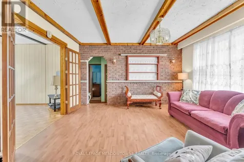 9483 Wellington Road 124 Erin ON N0B 1T0