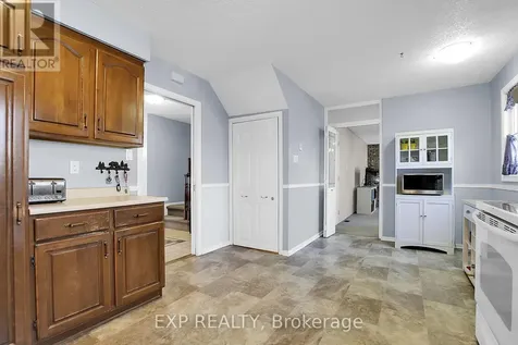 13 Shanel Place Ottawa ON K2J 1C3