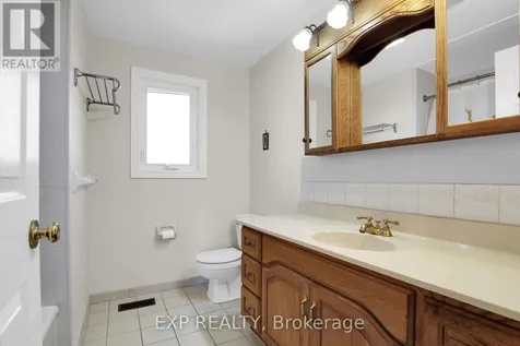 13 Shanel Place Ottawa ON K2J 1C3