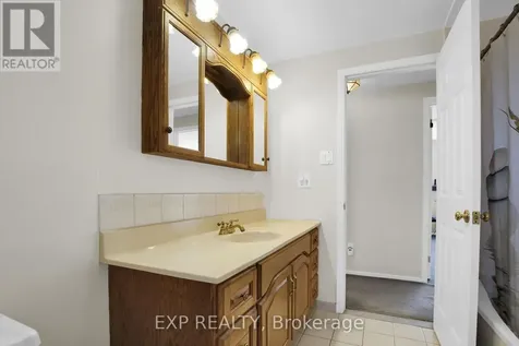 13 Shanel Place Ottawa ON K2J 1C3