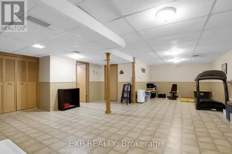 13 Shanel Place Ottawa ON K2J 1C3