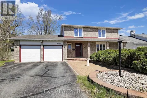 13 Shanel Place Ottawa ON K2J 1C3